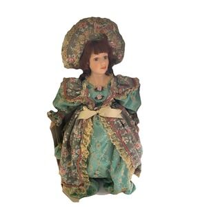 NIB Vintage Collectible Margaret  Porcelain Doll Memories  20 Inches With Stand